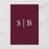 Klassieke bordeauxrode monogramenvelopkaart informatiekaartje (Achterkant)