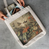 Klassieke botanische scène van kolibries en bloeme tote bag