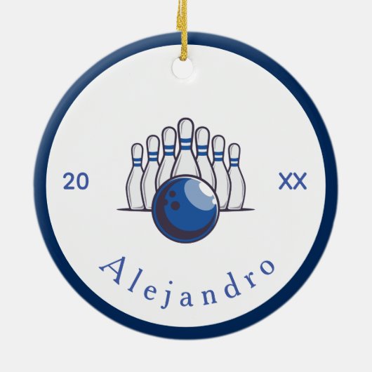 Klassieke Bowling Design Pins & Ball Name & Year Keramisch Ornament (Achterkant)