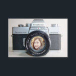 Klassieke camera met foto, fotograaf visitekaartje<br><div class="desc">Een klassieke, oude camera neemt je foto. U kunt om het even welk afbeelding en tekst toevoegen u houdt van! Dit is geweldig voor elke fotograaf of fotografische onderneming.</div>
