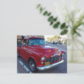 Klassieke Cherry Red Chevy Pick-up Truck op het Sh Briefkaart (Staand voorkant)
