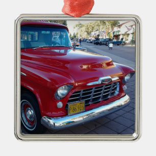 Klassieke Cherry Red Chevy Pick-up Truck op het Sh Metalen Ornament