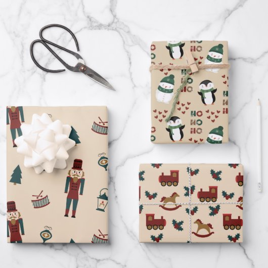 Klassieke Crème Rood & Groen Kerst Cuties Inpakpapier Vel (Voorkant)