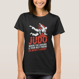 Klassieke De grond is je ergste vijand, Martial Ka T-shirt