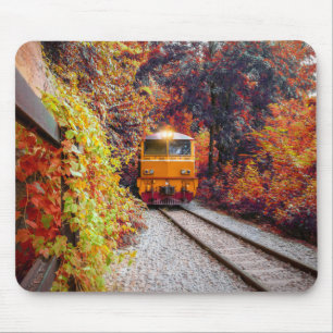 Klassieke dieselmotor in de Herfst Muismat