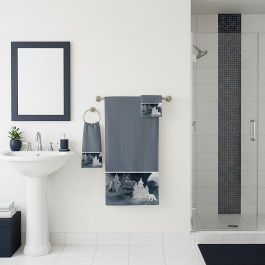 Klassieke, donkere winterscène met gevelkerst bad handdoek