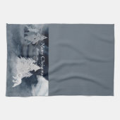 Klassieke, donkere winterscène met gevelkerst theedoek (Horizontaal)