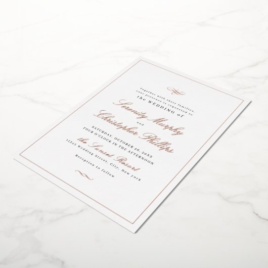 Klassieke Elegance Script Roos Gold Simple Wedding Folie Uitnodiging (Gedraaid)
