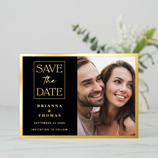 Klassieke Elegante Foto Bruiloft Save the Date Gol Folie Uitnodiging (Staand Voorkant)