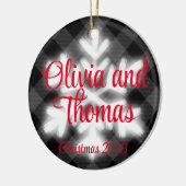 Klassieke elegante Zwart wit geruite sneeuwvlok Keramisch Ornament (Links)