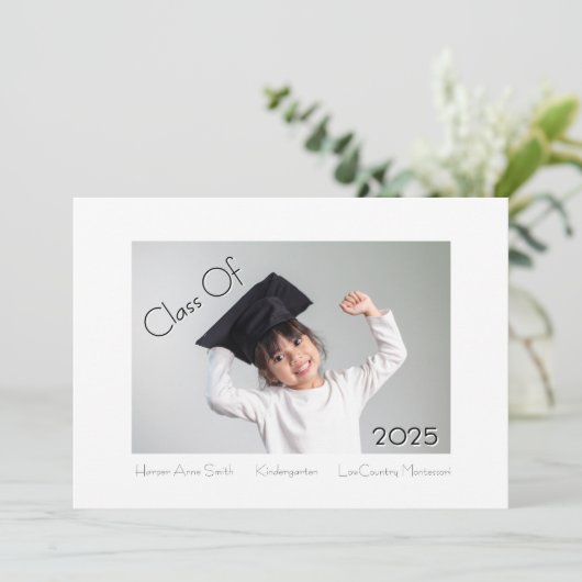 Klassieke en moderne kleuterschool Afstuderen Aankondiging (Staand voorkant)