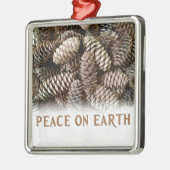 Klassieke feestdag Pine Kone Peace on Earth Metalen Ornament (Links)