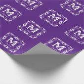Klassieke Floral Aangepaste Monogram Naam Cadeaupapier (Hoek)