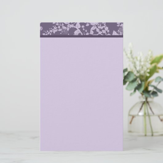 Klassieke Floral-Paarse papierbakkerij Briefpapier (Staand voorkant)