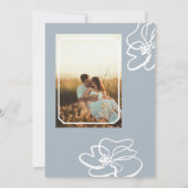 Klassieke Foto Blauw Grijs Bloemen Huwelijksuitnod Kaart (Achterkant)