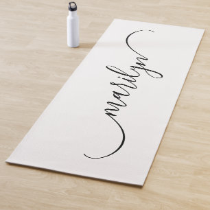 Klassieke Gebogen Swash Handtekening Naam Yogamat