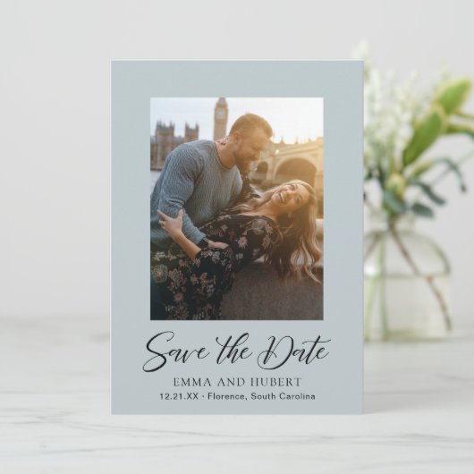 Klassieke gedempte blauwe foto elegante bruiloft save the date (Staand voorkant)