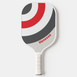 Klassieke gespleten vleugelpunt cirkelstreep met n pickleball paddle