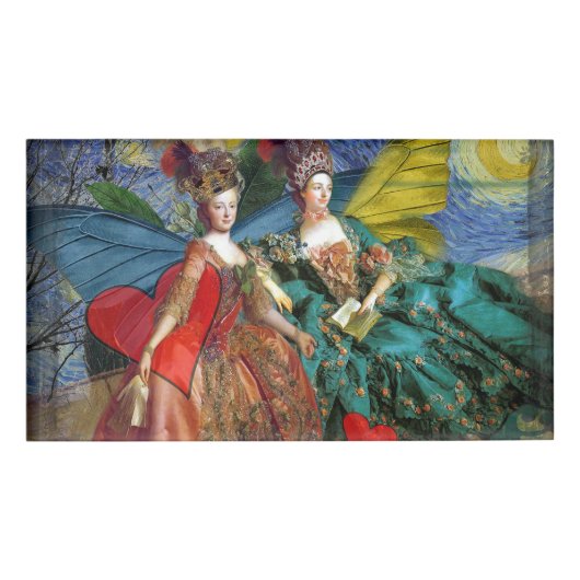 Klassieke Gotische Gemini Whimsical Vlinder Vrouw Naambadge (Voorkant)