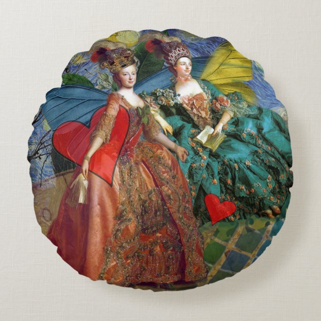 Klassieke Gotische Gemini Whimsical Vlinder Vrouw Rond Kussen (Voorkant)