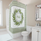 Klassieke Greenery Wreath Monogram Sage Stripes Douchegordijn (In situ)