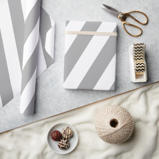 Klassieke grijze en witte  strepen cadeaupapier (Crafts)