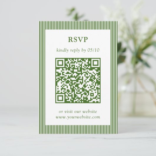 Klassieke Groen Dun Gestreepte Trouwen RSVP QR Cod (Staand voorkant)