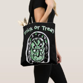 Klassieke Halloween heks | Donkere Trick or treat Tote Bag (Dichtbij)