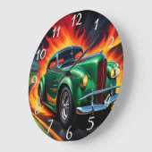 Klassieke hete staaf die door vurig landschap snel grote klok (Hoek)