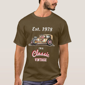Klassieke HotRod Auto Verjaardag Jaar EST T-shirt
