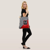 Klassieke Houndstooth Monogram in Rood Zwart Wit Tote Bag (Op model)