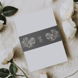 Klassieke Houtskool Monogram Formele Bloemen Huwel Uitnodigingen Wikkel