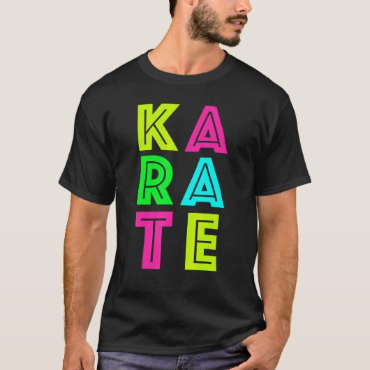 Klassieke Karate Zwarte Band Gi Uniform Karate T-shirt (Voorkant)