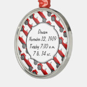 Klassieke kernen dozen met zoete rode rugro-auto metalen ornament (Links)