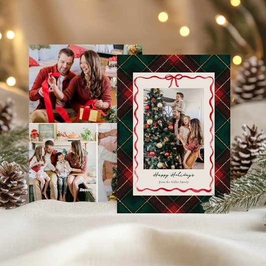 Klassieke Kerstkaart met Schotse Ruit en Rode Lint