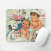 Klassieke kinderen spelen met bubbels in een zwaan muismat (Met muis)
