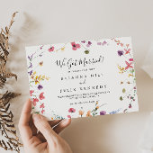 Klassieke kleurrijke aankondiging van wildgroei