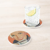 Klassieke koffie, gelukkige vrouw met retro koffie zandsteen onderzetter (Zijkant)