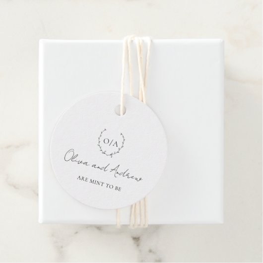 Klassieke Krans Crest Monogram Elegante Huwelijk Bedankjes Labels (In situ)