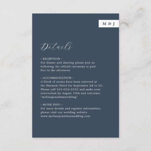 Klassieke Marine Blauw Monogram Script Bruiloft De Informatiekaartje (Voorkant)