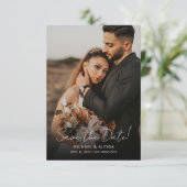 Klassieke minimale foto handschrift script bruilof save the date (Staand voorkant)