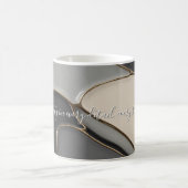 Klassieke mok in stijlvolle abstracte vormgeving (Center)