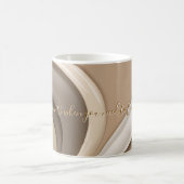 Klassieke mok in stijlvolle abstracte vormgeving (Center)