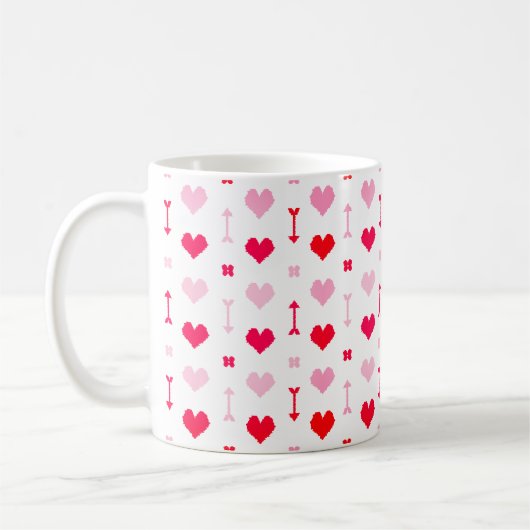 Klassieke mok met liefdespijlen en bloesems (Links)