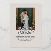 Klassieke Monogram Crest Foto Save the Date Folie Uitnodiging (Achterkant)