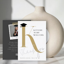 Klassieke Monogram Letter K Moderne Afstudeerhoed Folie Uitnodiging