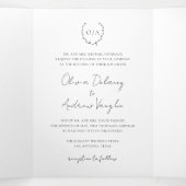 Klassieke monogram met grote kroonrand drieluik uitnodiging (Binnenkant midden)