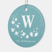 Klassieke monogram Naam Blauwgroen Floral WreatCus Keramisch Ornament (Links)