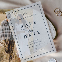 Klassieke Monogram Navy Blauwe Trouw Save the Date Vellum Uitnodigingen