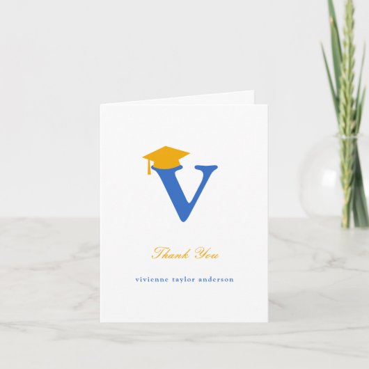 Klassieke monogram O Graduation Cap Foto Modern Bedankkaart (Voorkant)